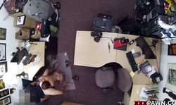 Glamour tattooed latina masterful makes blowjob and ball licking