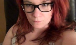 Perfect amateur redhead stimulates her crack in close-up