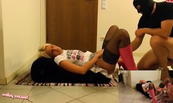 Gorgeous amateur blonde gets nicely nailed in cowgirl pose