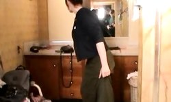 Over Developed Amateurs mature shaves her pussy in the bathroom