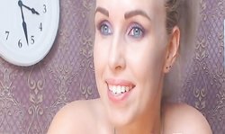 Very Pretty Blonde Babe Solo Fucks Her Pussy