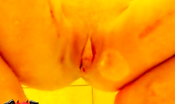 Cute pissing action in the close-up with a sweet spicy chick