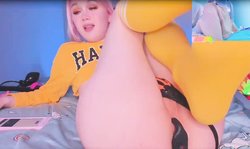 Cheerleader Captian Bangs Her Pussy Hard