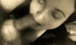 Brunette performs a gorgeous blowjob in the close-up video