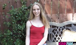 New stepsister went straight for my cock