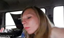 Skinny Russian gf is getting screwed in the backseat