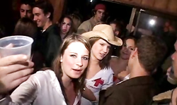 College girl is getting down on the knees only to suck a dick