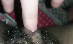 GF MASTURBATING