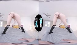 WETVR Tight Pink Pussy Lips Wraps around Big Wang in VR