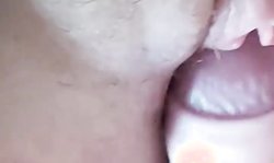 PENETRANDO A BUCETINHA ROSINHA DA FEFÊ