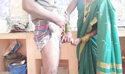 परिपक्व फूहड़ रसोई में गड़बड़