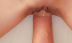 18yo-year-old Princess's 1st Fisting.padre a Young Polish Schoolgirl has her whole Hand in her Pussy