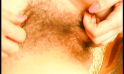 Stunning milf is stimulating her lovely Hairy Places in the close-up