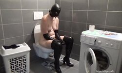 MILF in long leather gloves and handcuffs daddy(Home video)