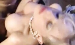 Kelly Trump Herz aus Stein ln