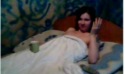 Passionate Russian milf with dark hairs is having fun in bedroom