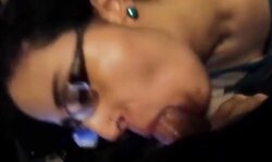 Femme a lunette