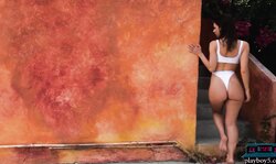 Belgian model Miluniel Louis all natural