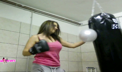 Workout with gorgeous hottie with sporty body