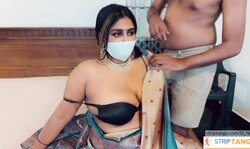 Sl_Neyo Passionate display at stripTango