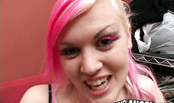 Teeny with pink hair plays with her lesbian girlfriend