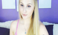 Horny Gorgeous Babe Masturbating with Dildo