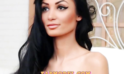 SUPER FAMOUS WEBCAM GIRL