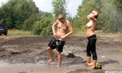 Messy outdoor fetish action of two glamorous ladies