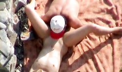 Reality oral sex on the beach with a small-tit babe