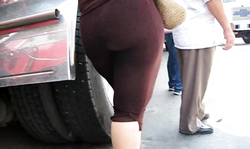 Amazingly sweet big booty babe looks spicy in brown yoga pants