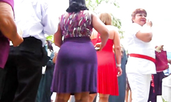 Sweet amateur lady in purple skirt is having a good big booty