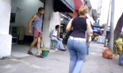 Long blue jeans of a sexiest big booty amateur babe