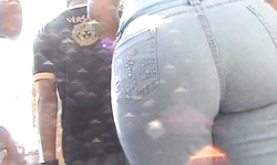 Sexiest big booty I have ever seen in my entire life