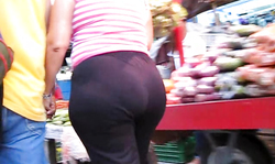 This round and beautiful big ass looks incredibly hot