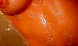 Awesome-looking Dream Kelly demonstrates her naked tits