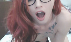 Super Cute 18yo Redhead Emo Teen Fucks Pussy