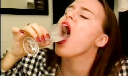 Elegant mademoiselle Queeny Love drinks sperm in a hot way