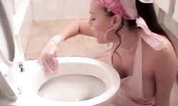 Cute maid Queeny Love cleans the dick of her boss