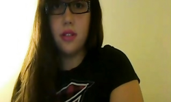 Sexy teen brunette camshow