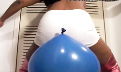 Big blue balloon in the awesome fetish action with an Indian babe