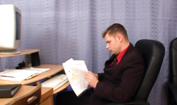 Sex-addicted girl is getting creamed glasses after gangbang