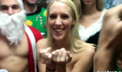 Holly Hendrix and Cadence Lux are doing crazy things on the party